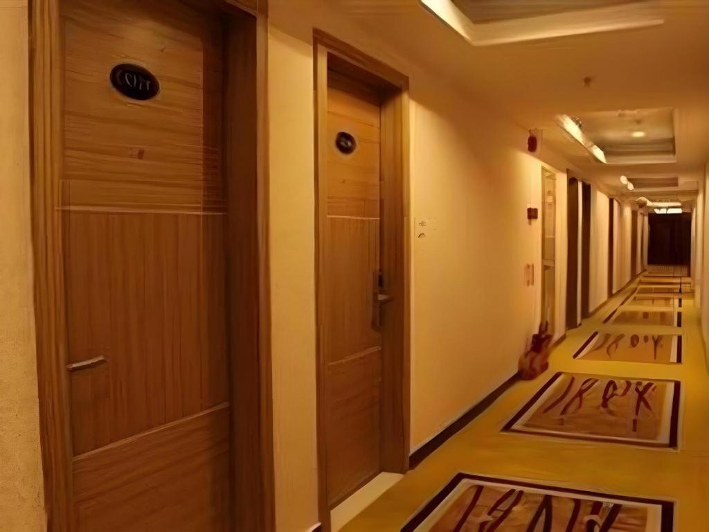 Airport Liwan Hotel Quảng Châu Ngoại thất bức ảnh